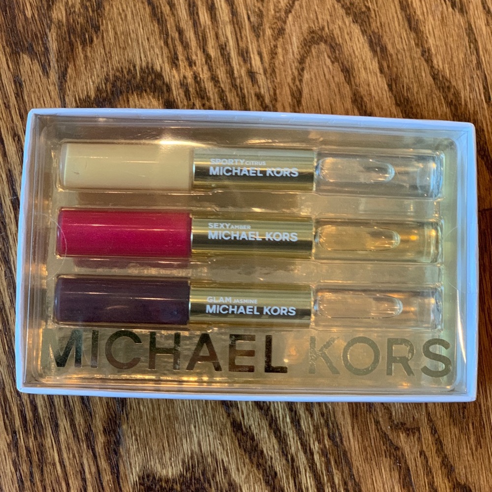 Michael Kors lipgloss/rollerball set